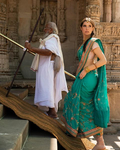 Amanda Cerny visits Temple in Ahmedabad India wearing a saree